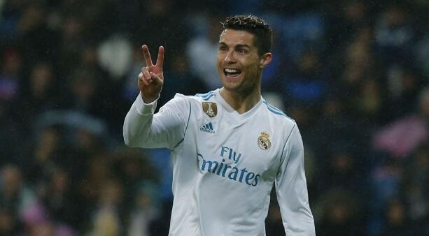 人在三分球 人在三分球