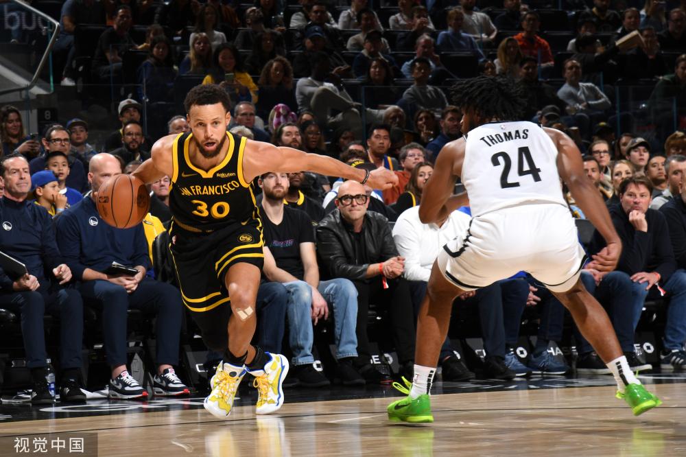 德尚在姆巴 德尚在姆巴